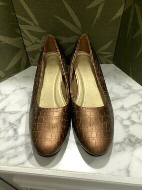 EUC~Classique Brand Metallic Copper Slip on Flats~10M